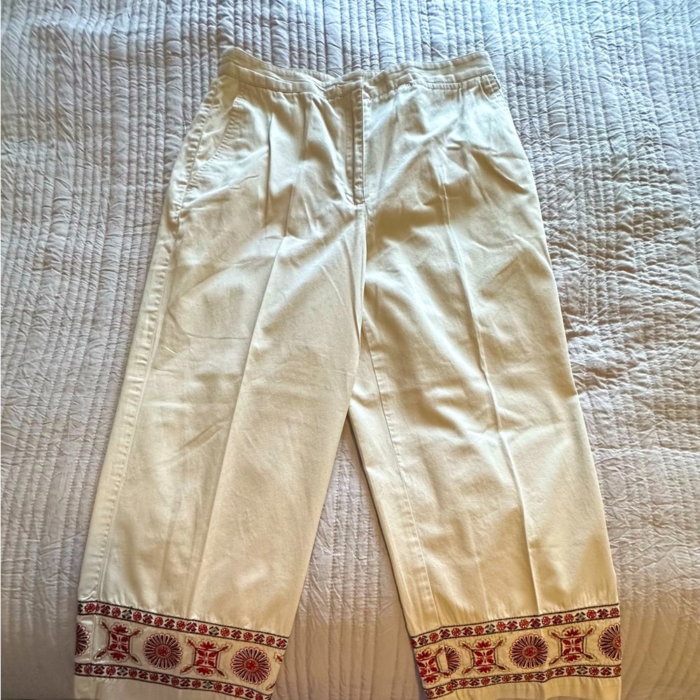 Liz Claiborne Sport Capris size 10P